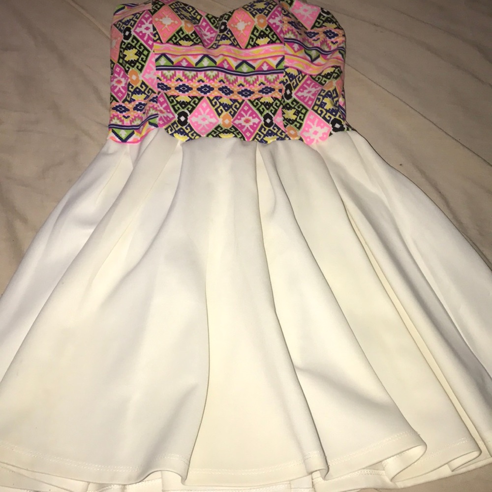 Strapless dress